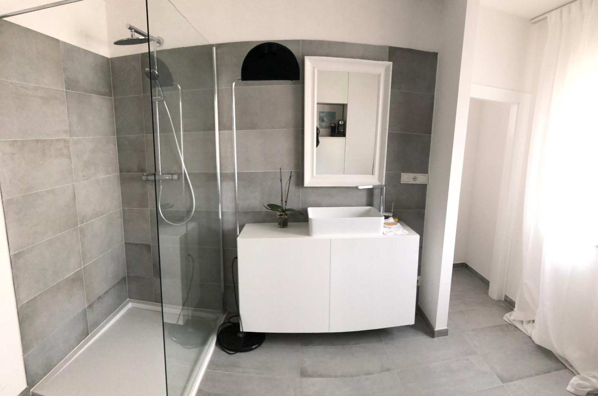 Apartment K House 5* *